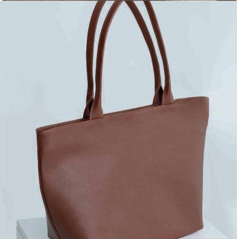 Bolsa caramelo com alças longas