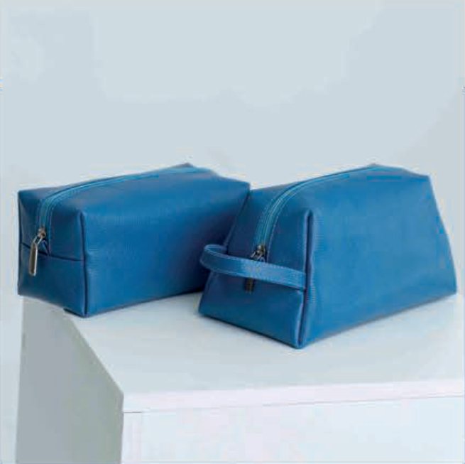 Necessaires azuis